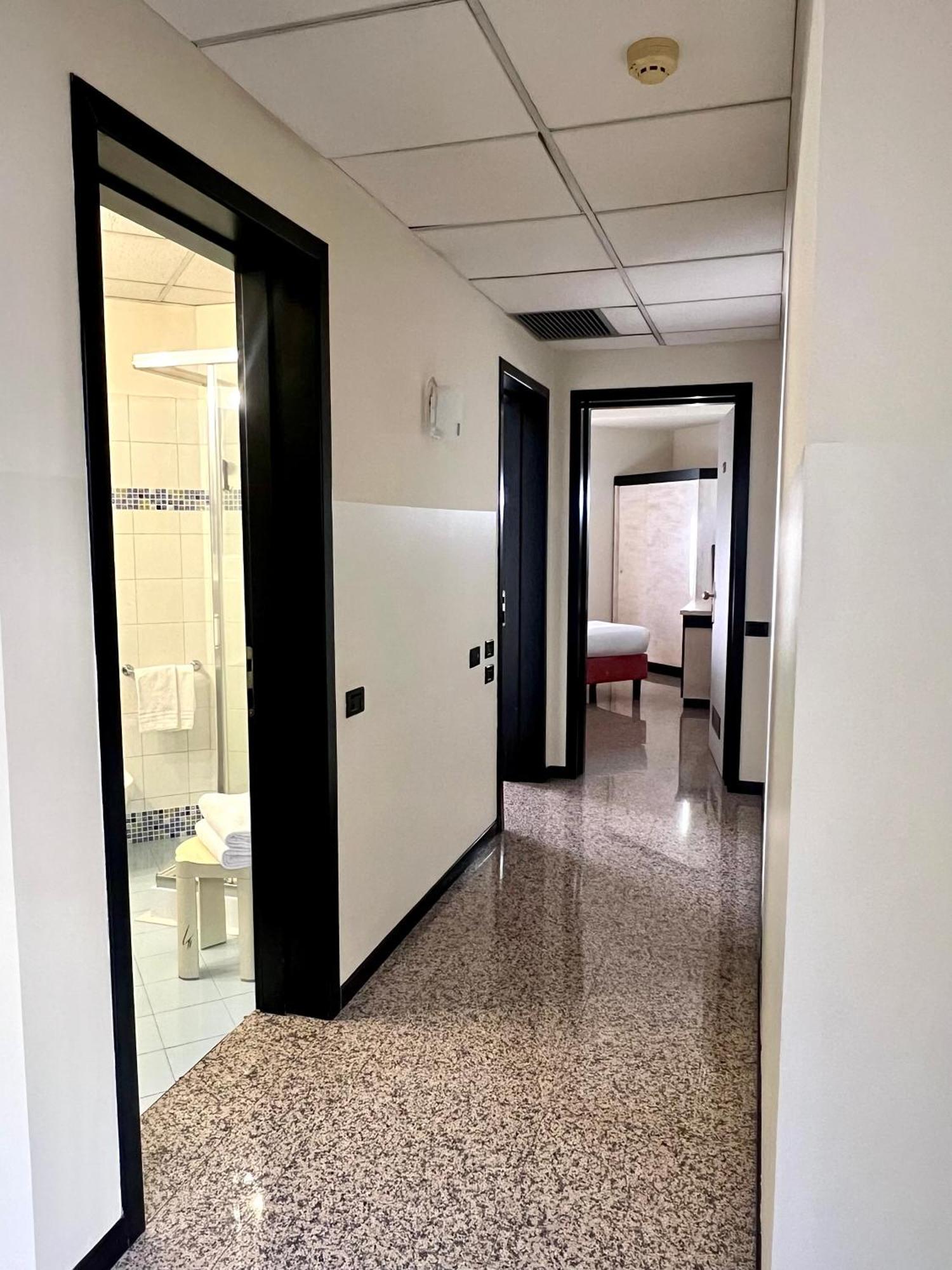 Hotel Diamante Corbetta Exterior photo